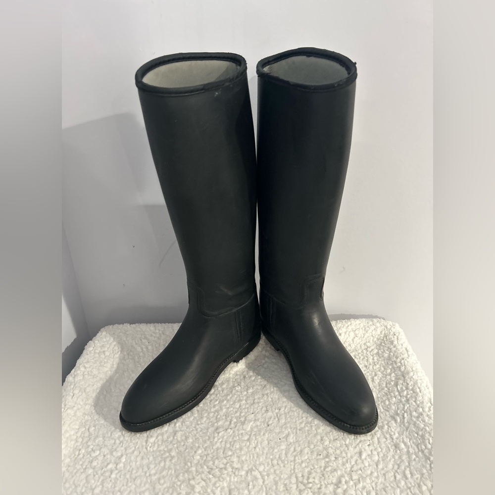 Dublin Youth Size 4 Tall Black Rubber Riding Boot Equestrian Horse Back Riding